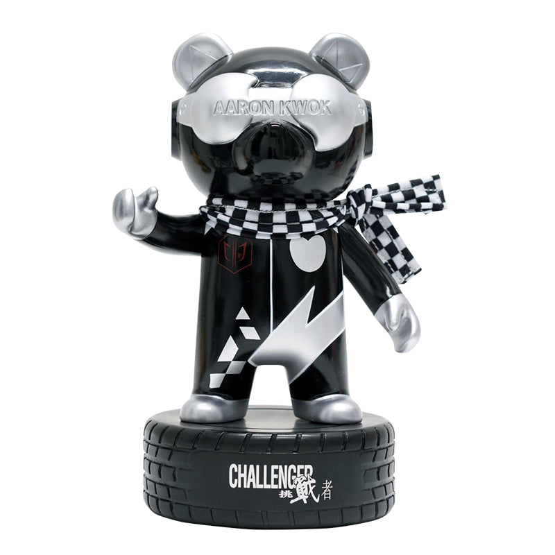 AARON X iPANDAS "Challenger Cup" limited edition figure model